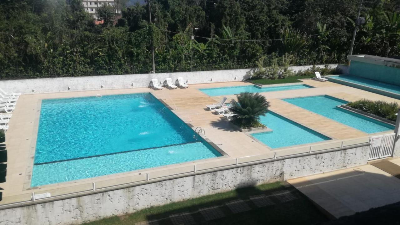 Apartamento com Vista das Montanhas